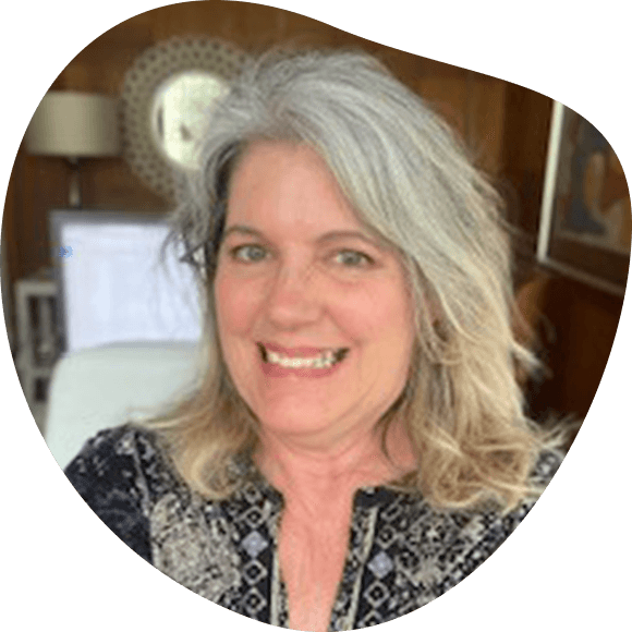 Karyl, a Breastcancer.org community member